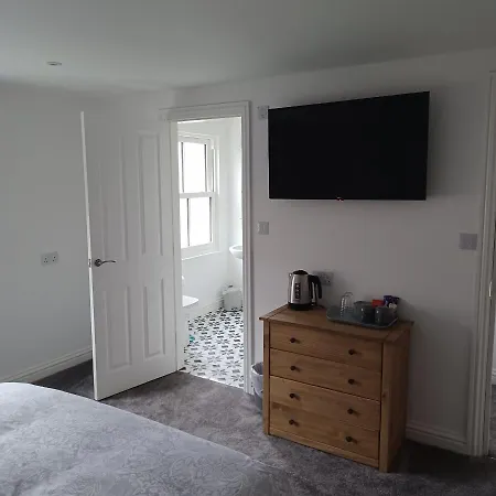 ゲストハウス Premier House ウィットビー